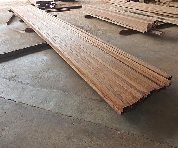 MERBAU decking batten